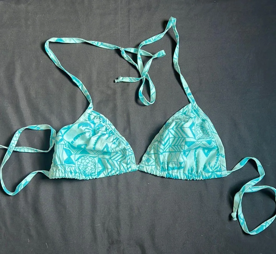 Vintage  Tropical Triangle String Bikini Top & Matching Sarong - Image 4