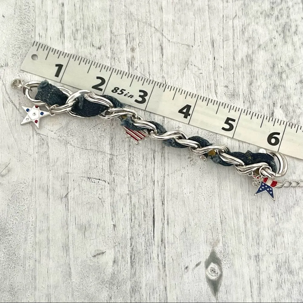 Claire’s silver denim USA charm bracelet - Image 2