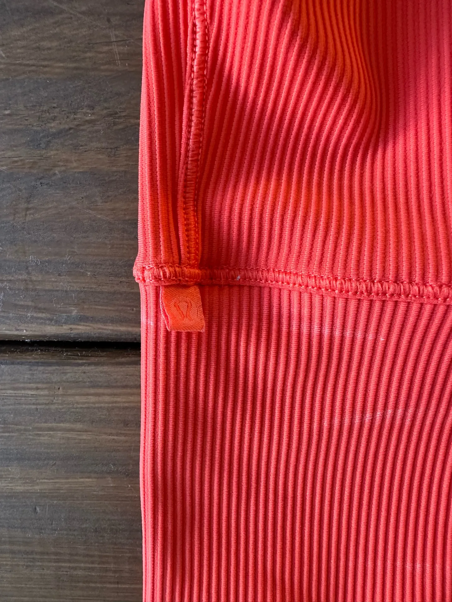 Power Pivot Tank - Image 3