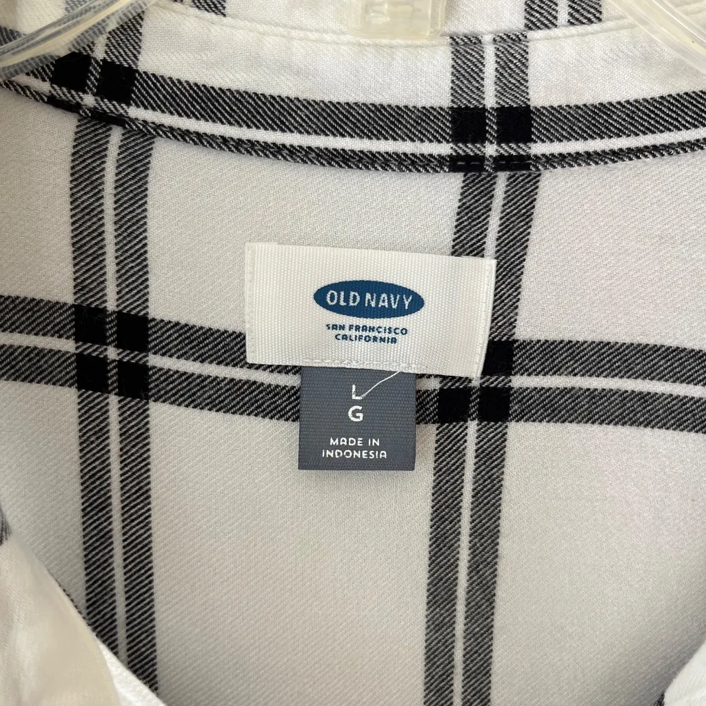 Old Navy Sz L Plaid White Black Shirt Midi Dress for Women V Neck Stretch Pocket - Image 3