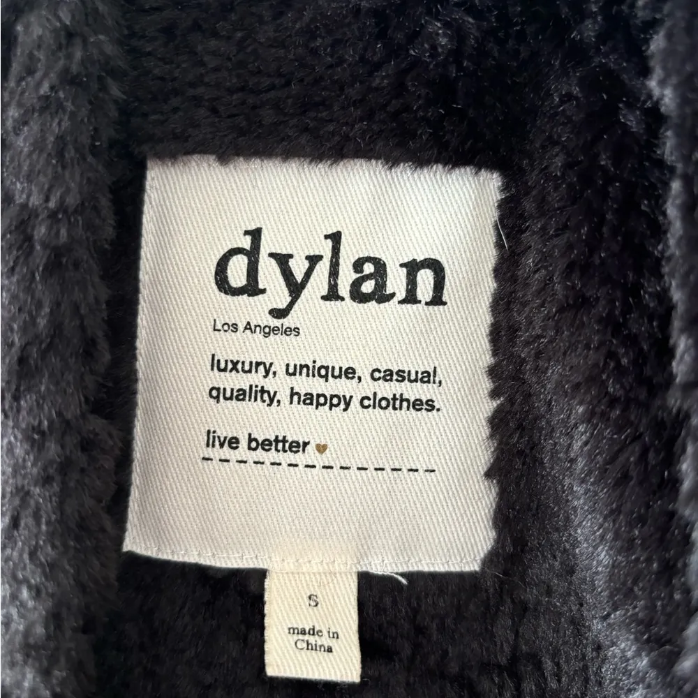 Dylan Black Cozy Vest Size Small - Image 3