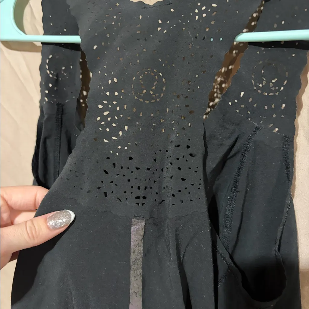 Lululemon tank top - Image 3