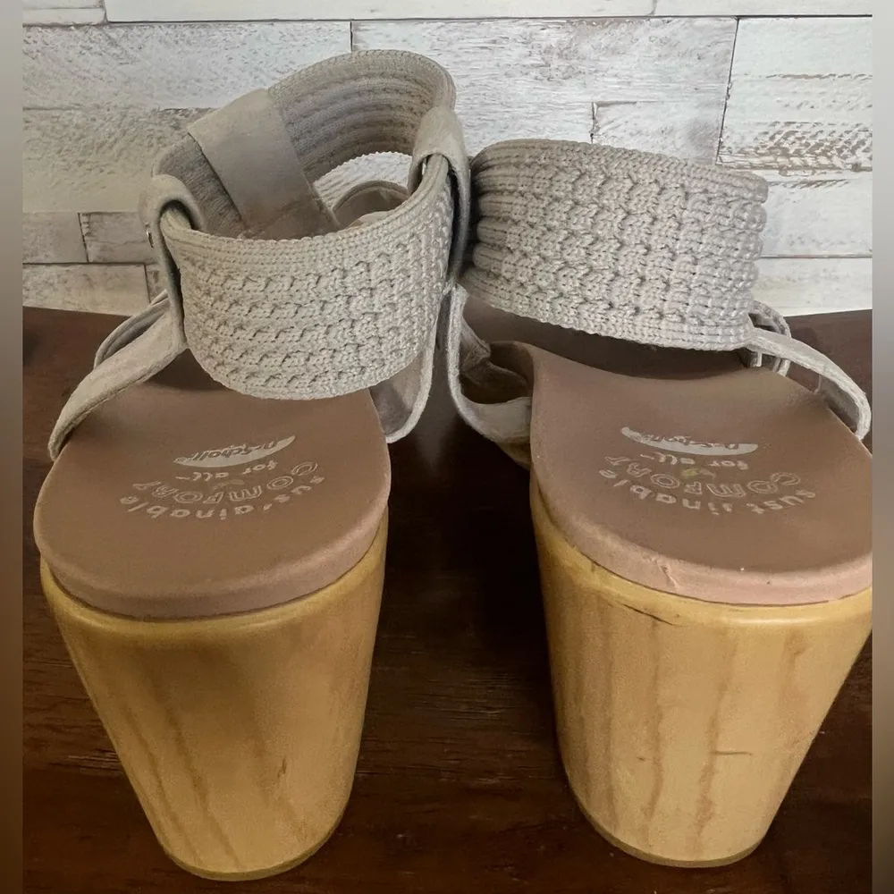 Dr. Scholl's women’s Blossom Vapor Grey block sandals in size 7. Gray - Image 6