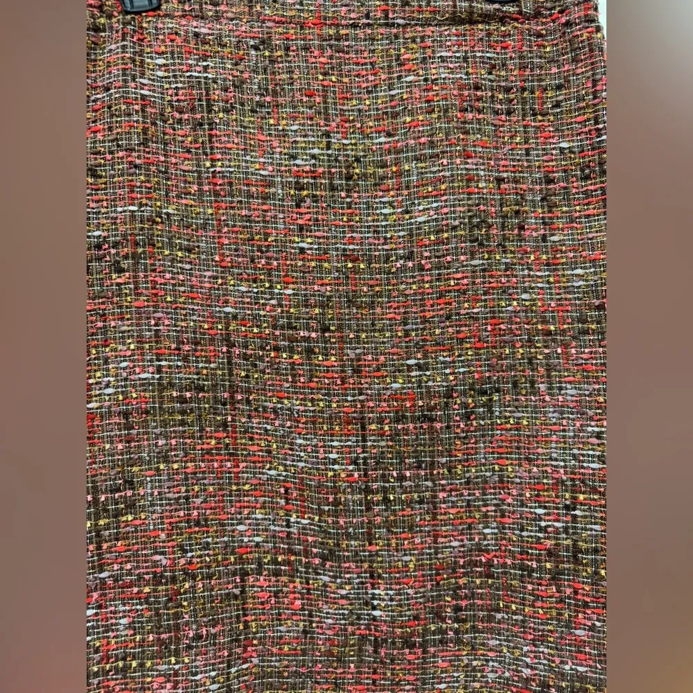 J.Crew Boucle Tweed Brown and Rainbow Pencil Skirt Size 4 - Image 4