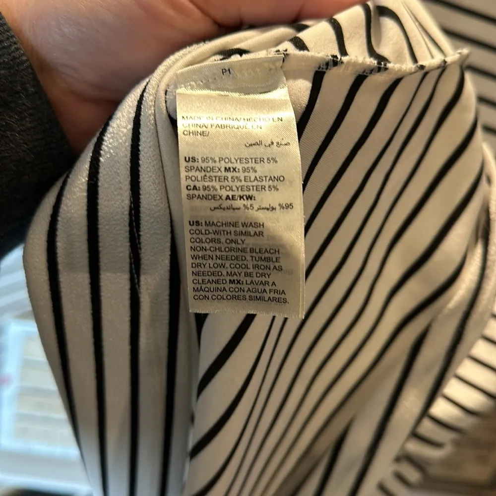 White House Black Market Striped Black and White Peplum Blouse - Image 6