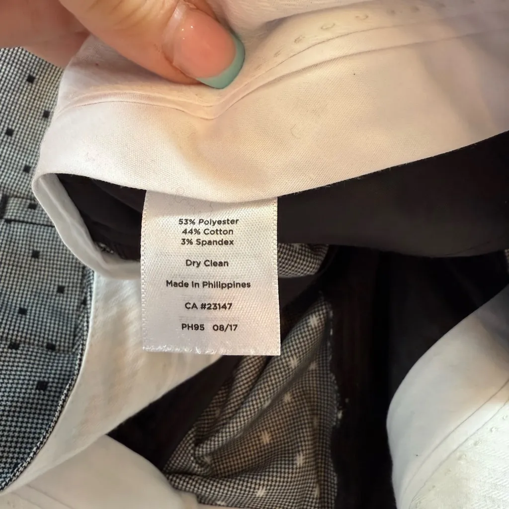 Woman’s Talbots Slacks Dress Pants Flat Front Size 10P ankle cropped - Image 11