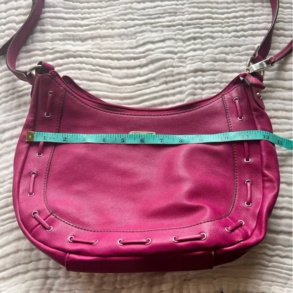 CHAPS RALPH LAUREN Fuchsia‎ Leather Hobo Crossbody Purse artsy pop of color - Image 8