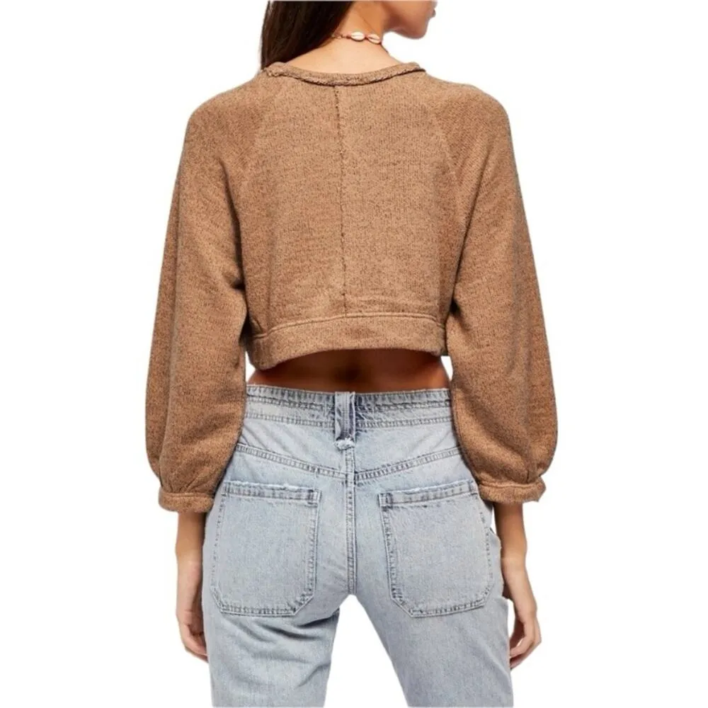 Free People Jade Tan Pullover Knit Crop Sweatshirt size small - Image 2