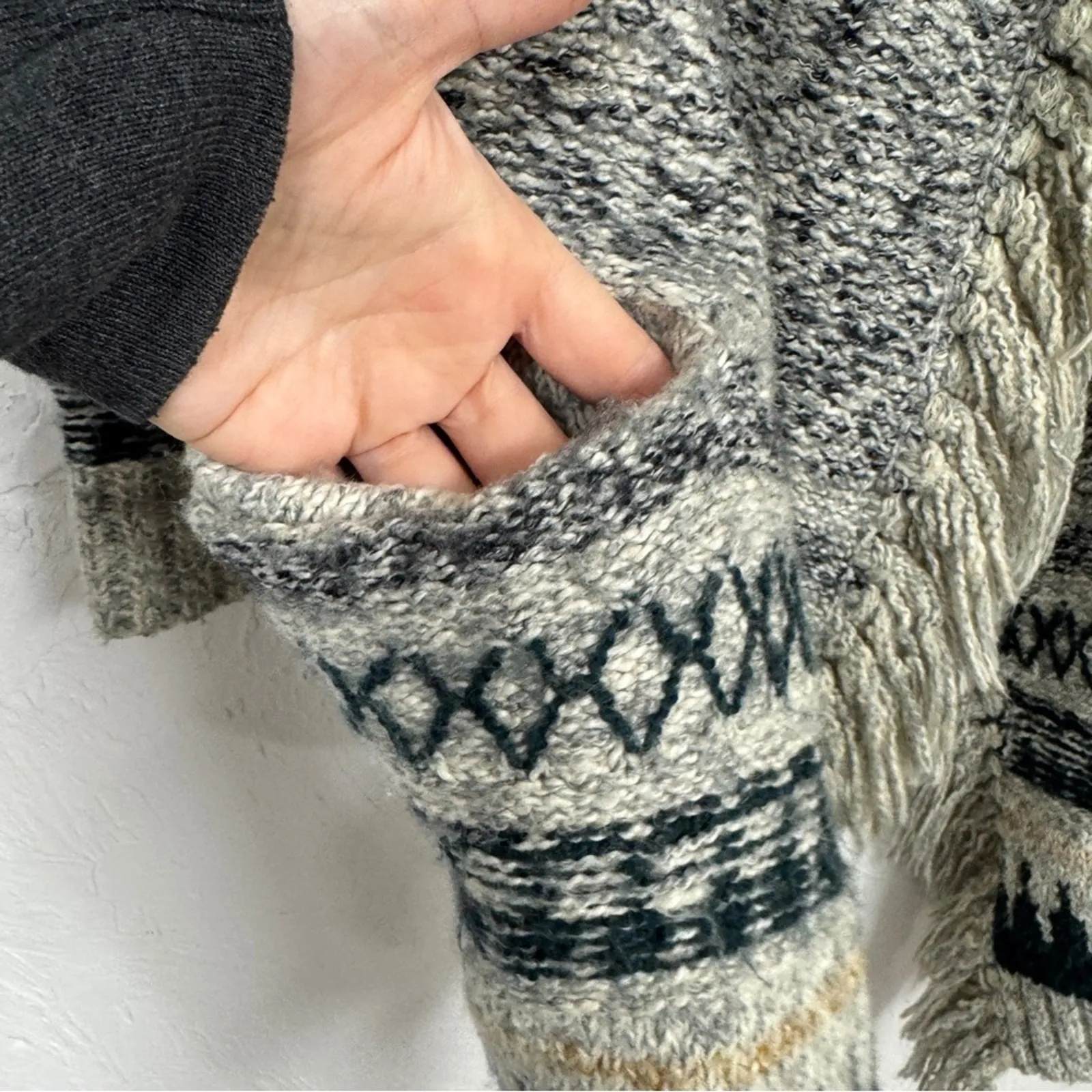 Cabi Blue Grey Shetland Fringe Cardigan Sweater Womens XS Boho Cozy Duster - Image 9