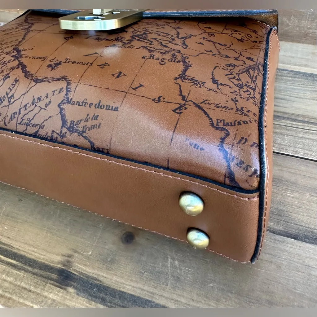 Patricia Nash Carisbrooke Satchel (RIOT RUST) - Image 9