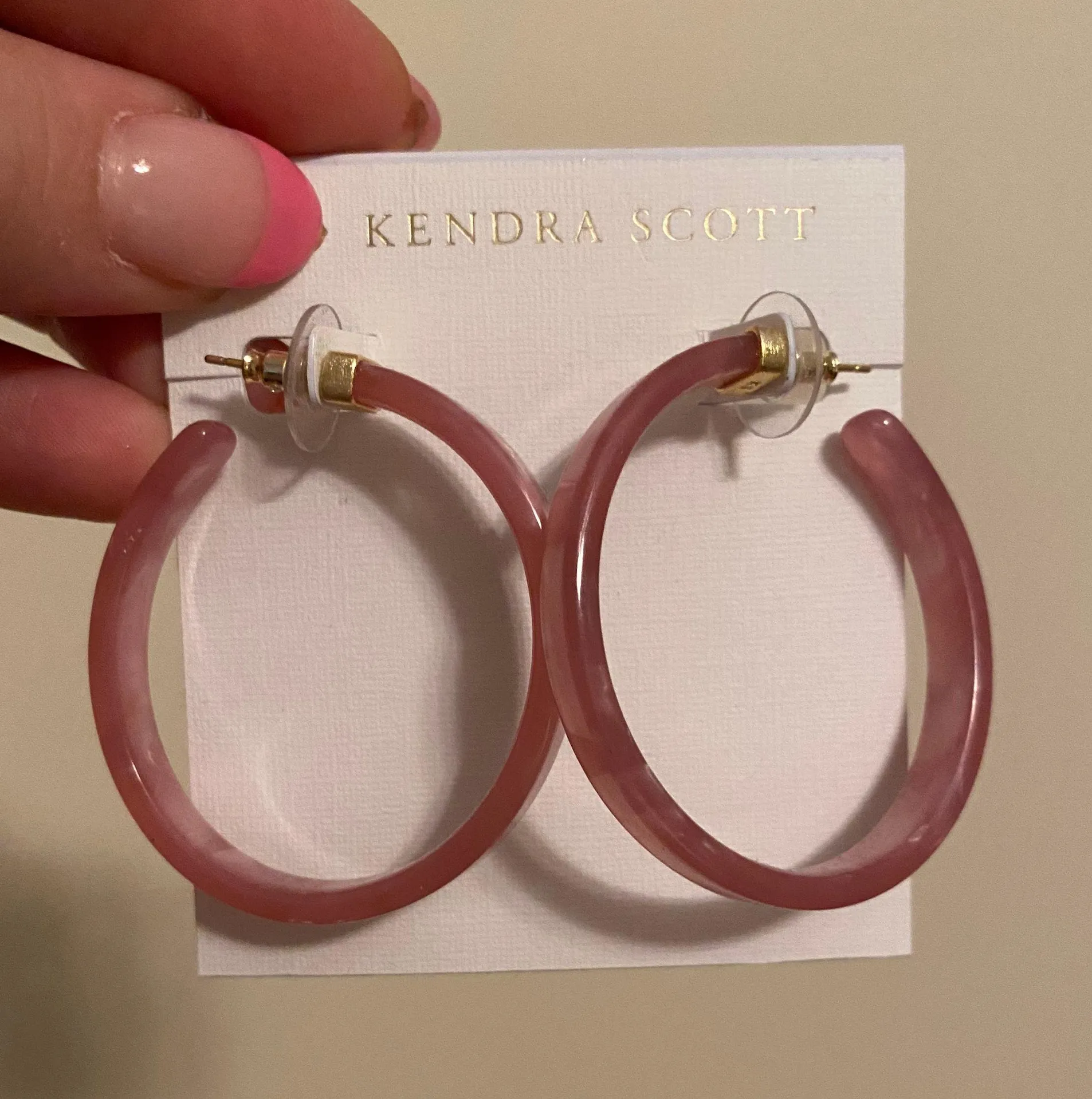 Kendra Scott Pink Kash Hoops - Image 2