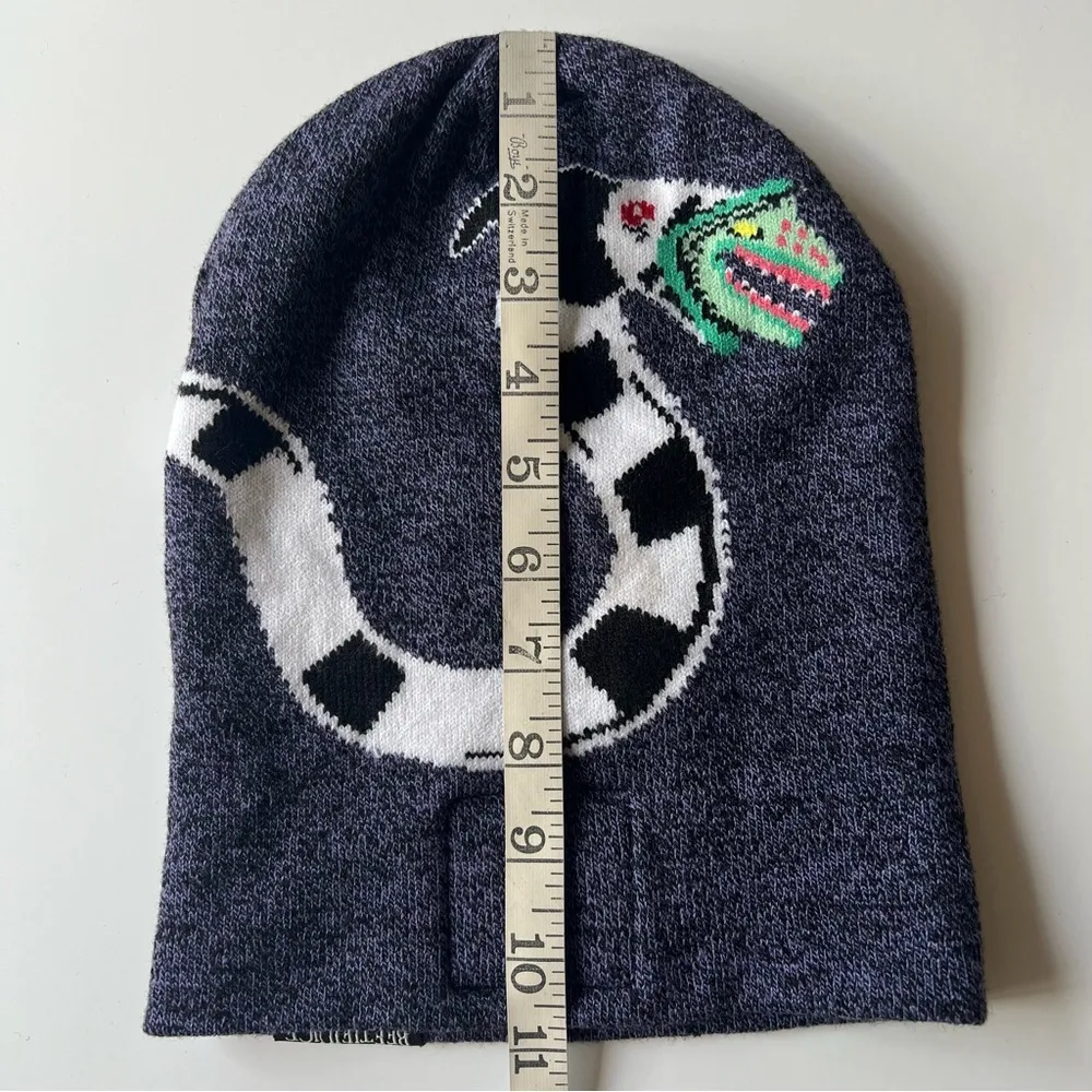 🔴 Beetlejuice Strange and Unusual knit beanie, heathered purple, snake intersia Purple - Image 6