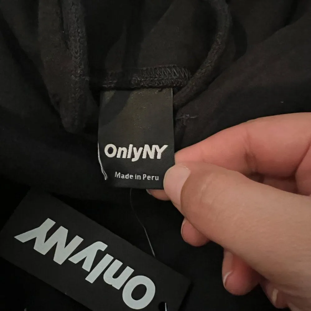 NWT OnlyNY Medium black sweatshirt - Image 6