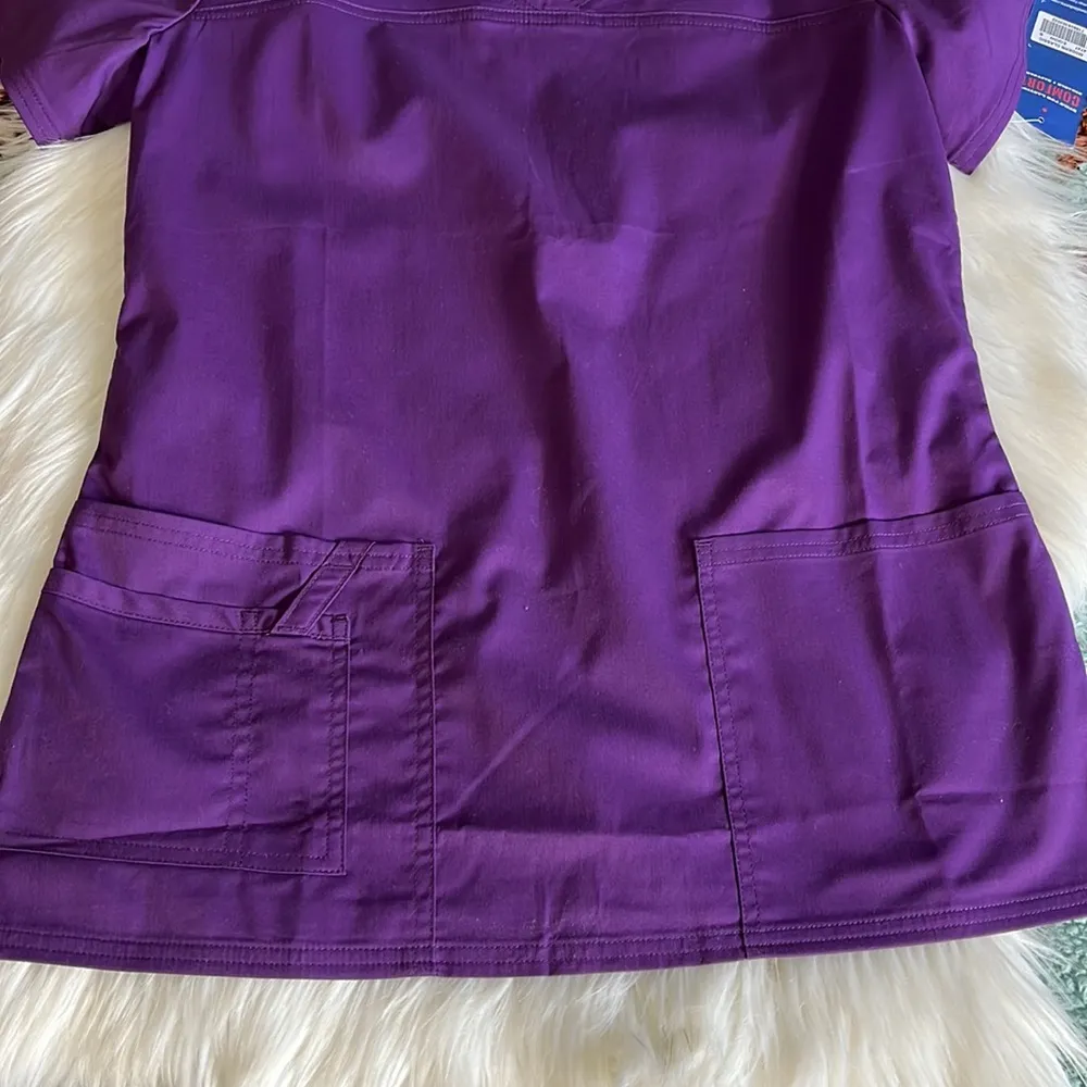 nwt // cherokee workwear modern classic scrub top - Image 99