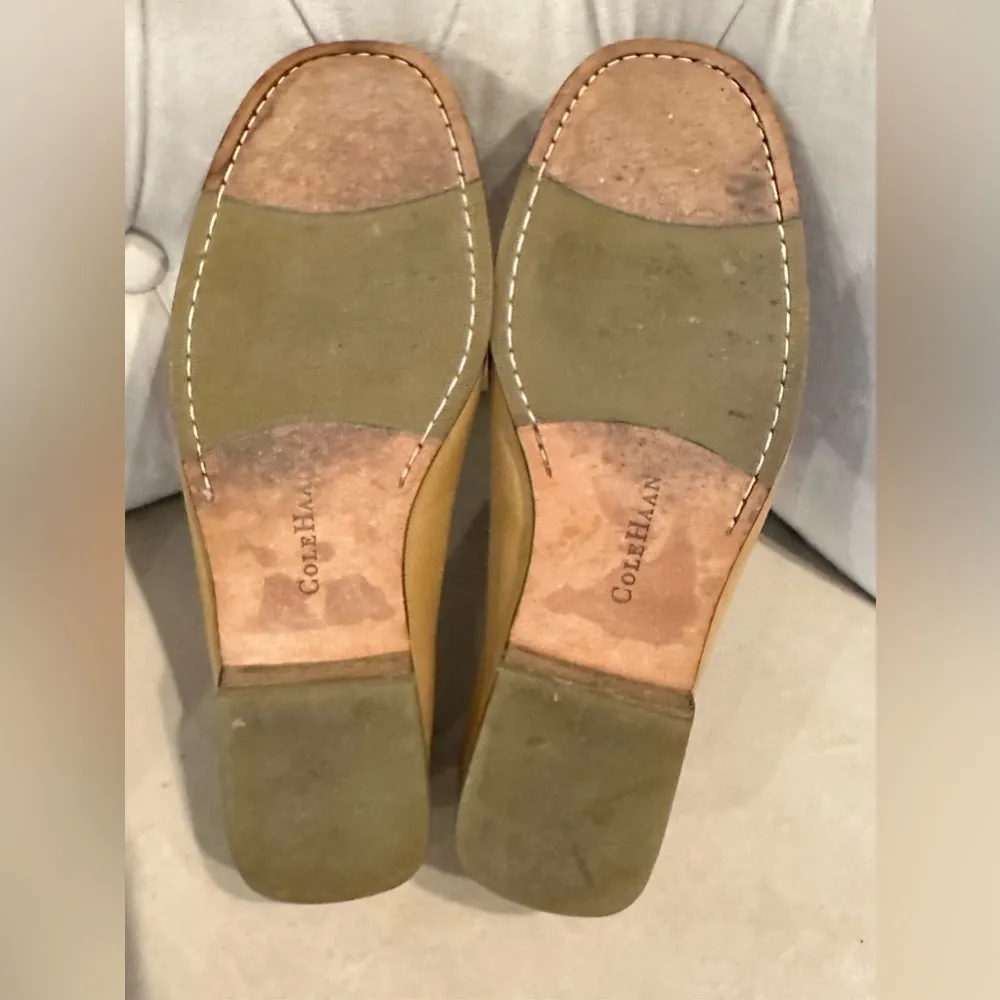 Cole Haan Justina slip on camel/blonde leather loafer flats. Size 7C - Image 7