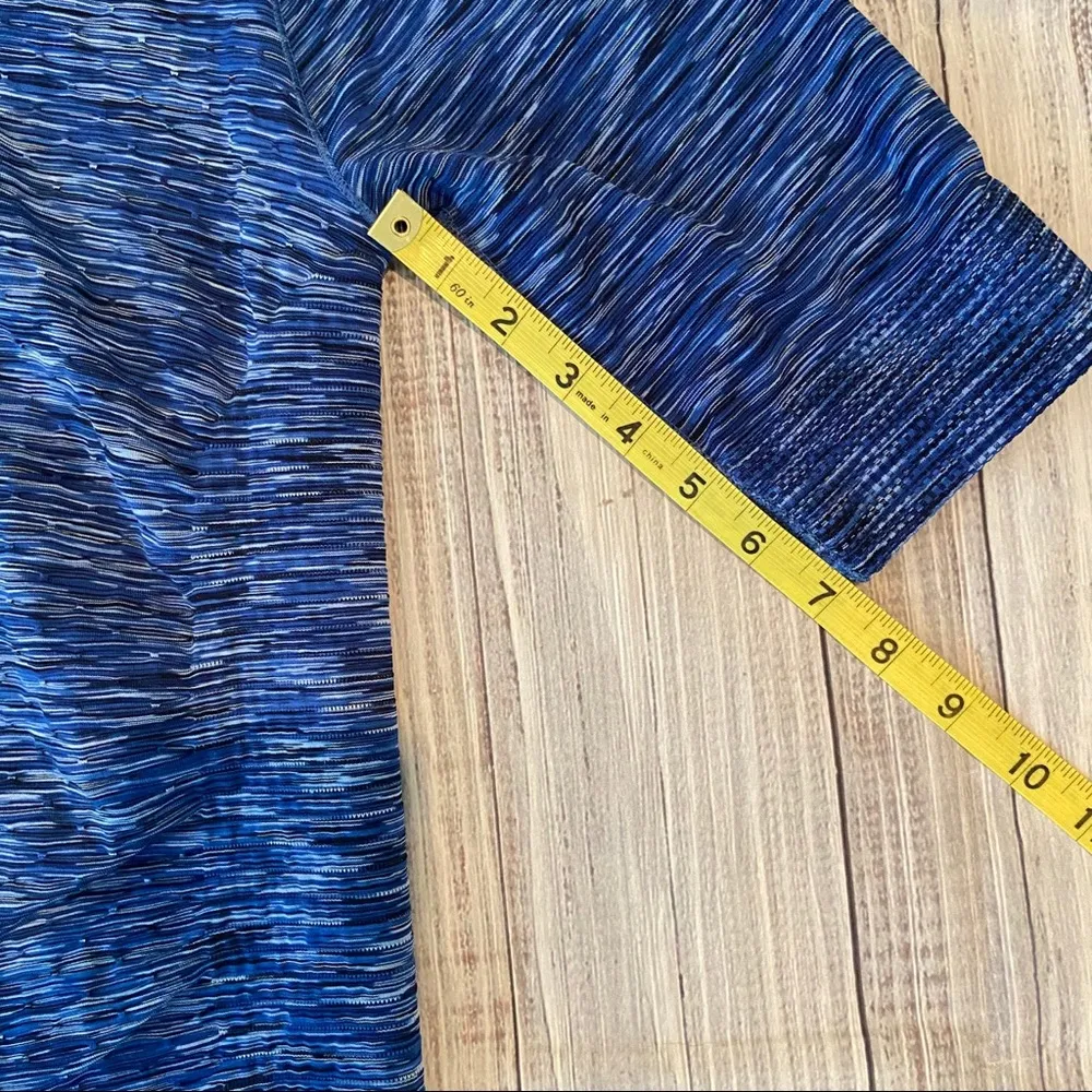 Athleta Blue Striped 3/4 Tunic. Size Medium. EUC - Image 5