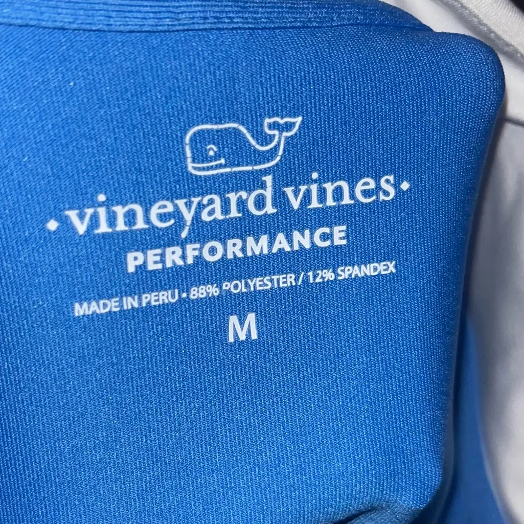 Vineyard Vines Performance Quarter-Zip Pullover - Image 3