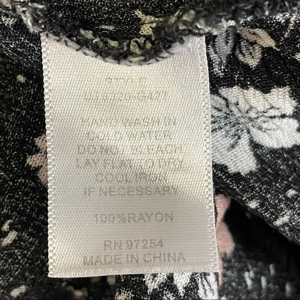 One Clothing Floral Wrap Top - Image 6