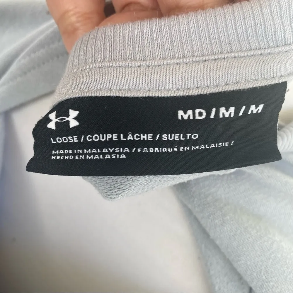 Under Armour  cut out top Size Medium - Image 6