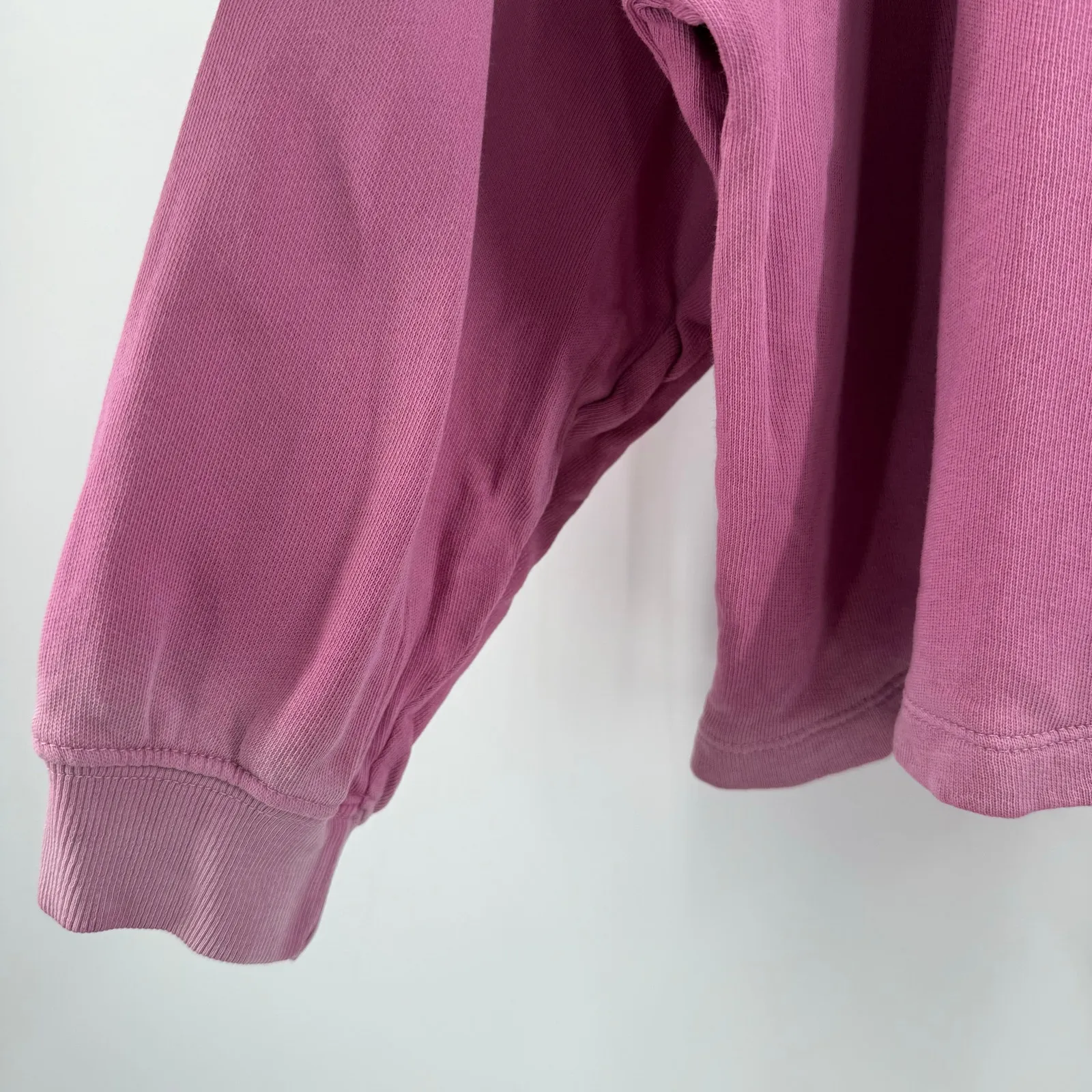 Velvet by Graham & Spencer Sweatshirt Size Extra Small Ombre Crewneck Pullover Pink - Image 5