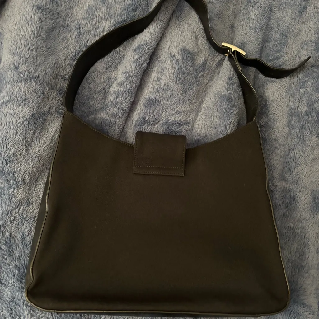 Salvatore Ferragamo Black Shoulder Bag - Image 2