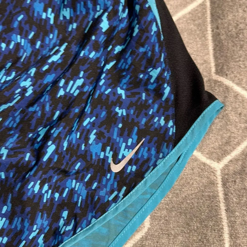 Nike Running shorts - Image 2