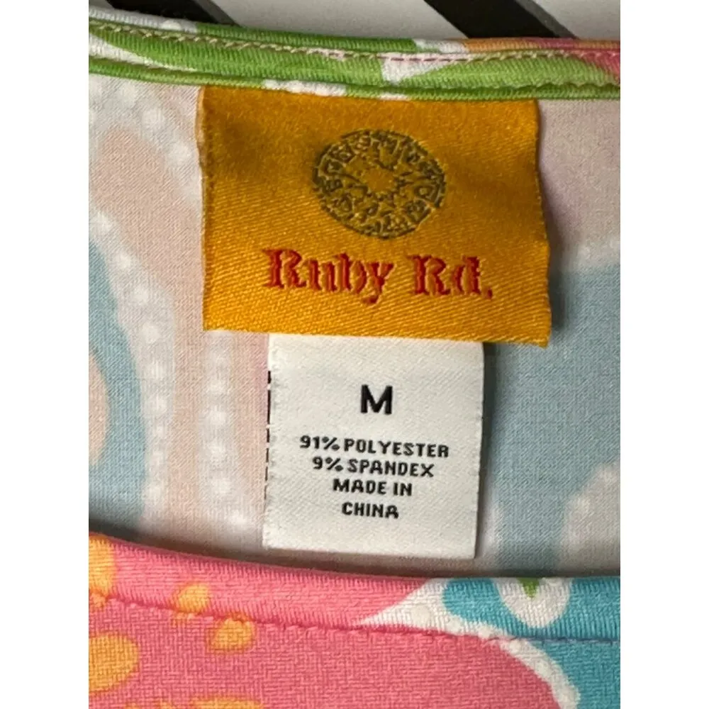 Ruby Rd. Ladies Pastel, Vibrant Floral Blouse Size Medium - Image 7