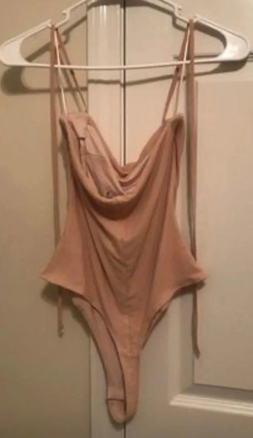 These Three Boutique Nude Bodysuit Medium - Image 6