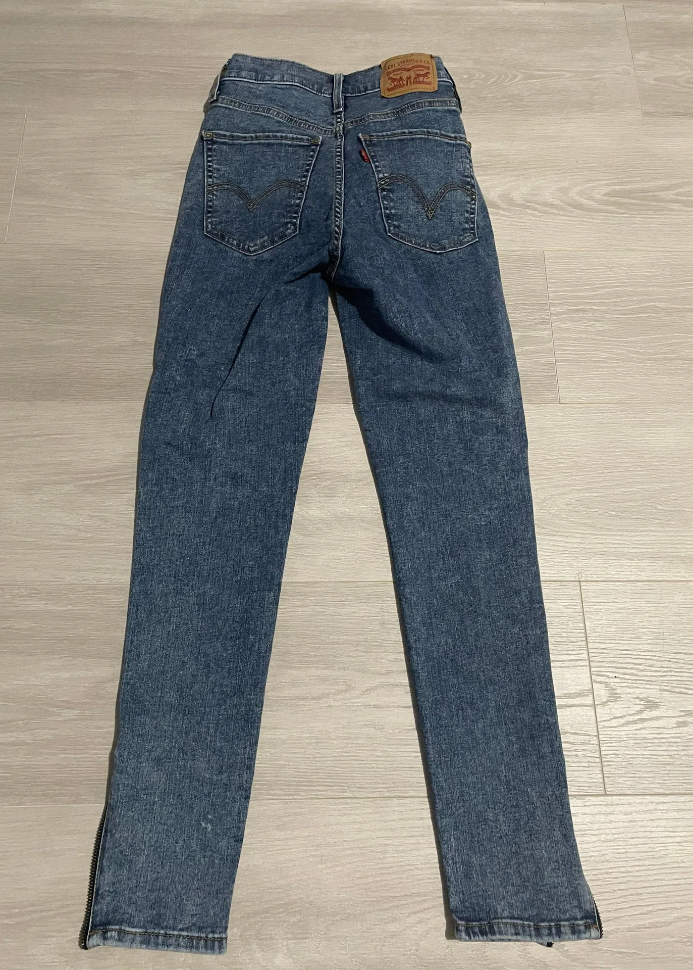 Levi Strauss Jeans - Image 2