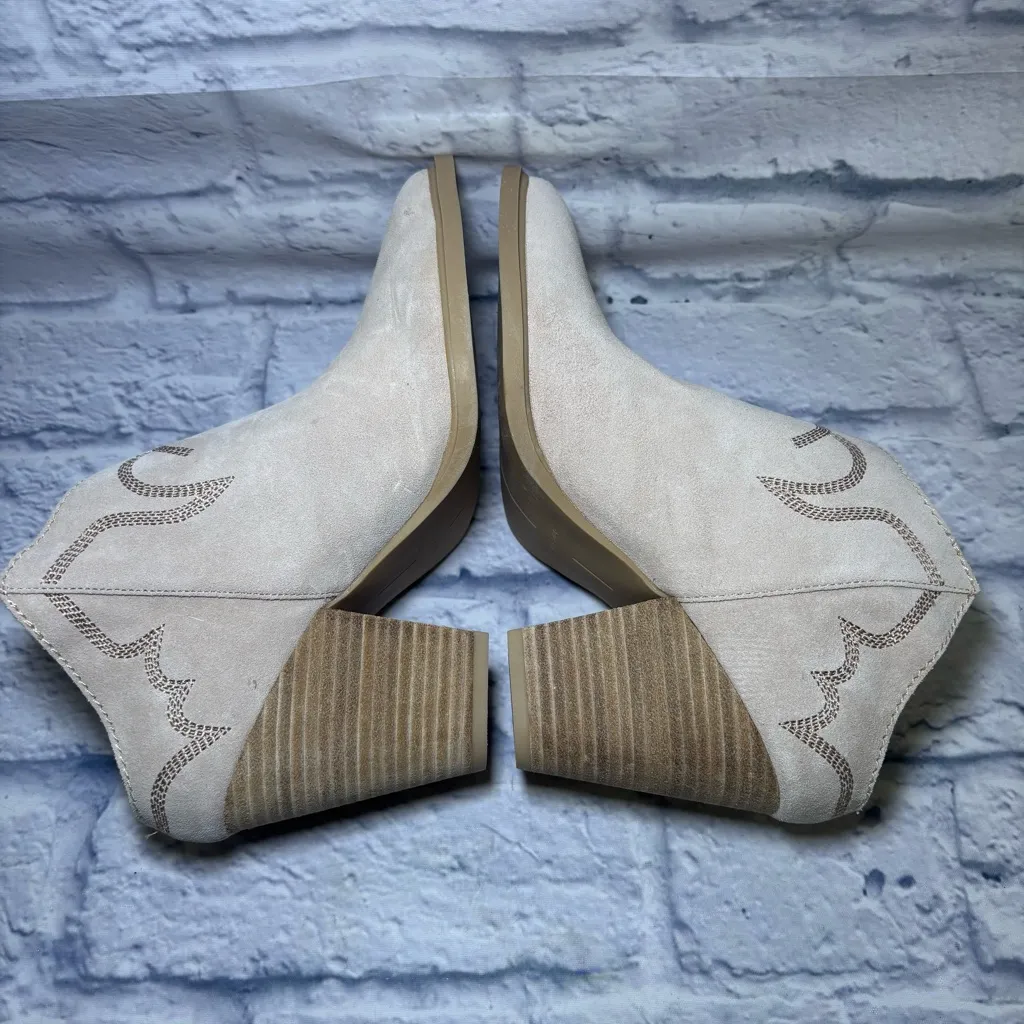 dolce vita Sola Western Bootie DV FOOTWEAR dune suede womens size 7.5 - Image 10