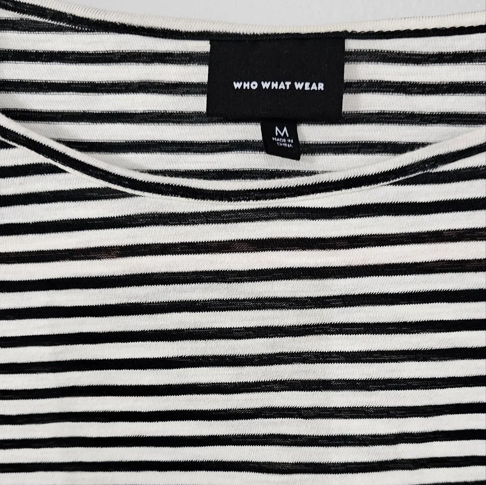 Who What Wear Black and White Puff Fitted 3/4 Sleeve T-Shirt - Image 2