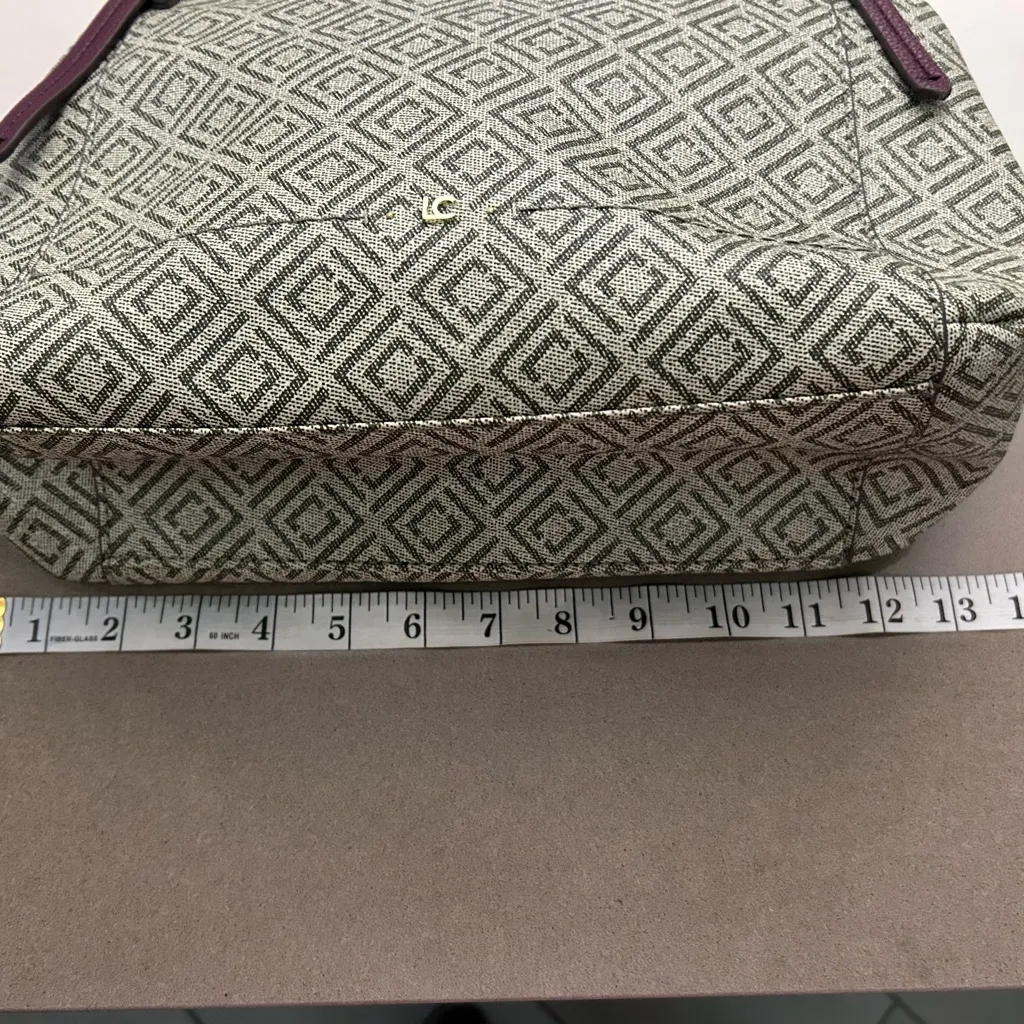 LIZ CLAIBORNE Chic Geometric Shoulder Bag with Burgundy Accents Clean! - Image 9