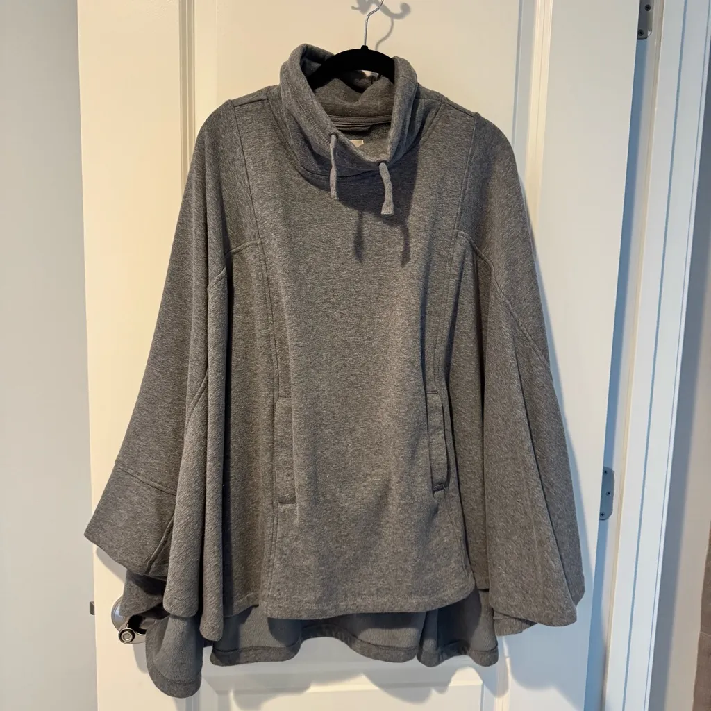 UGG Pichot Gray Turtleneck Oversized Poncho | M/L - Image 2