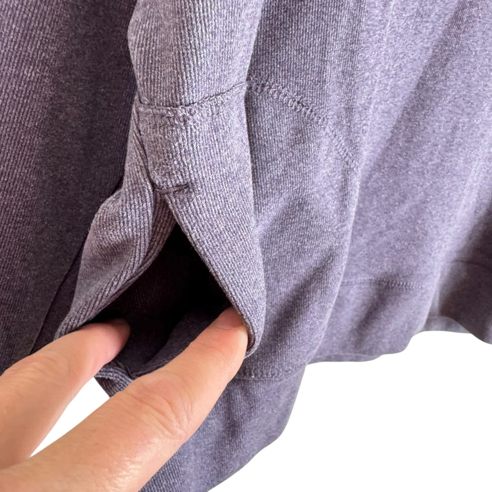 Zobha Purple Long Sleeve Mock Neck Cropped Athleisure Pullover Women's Size M - Image 4