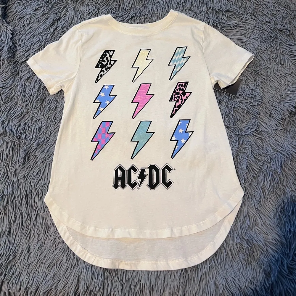 AC/DC  White Graphic T-Shirt size small juniors - Image 2