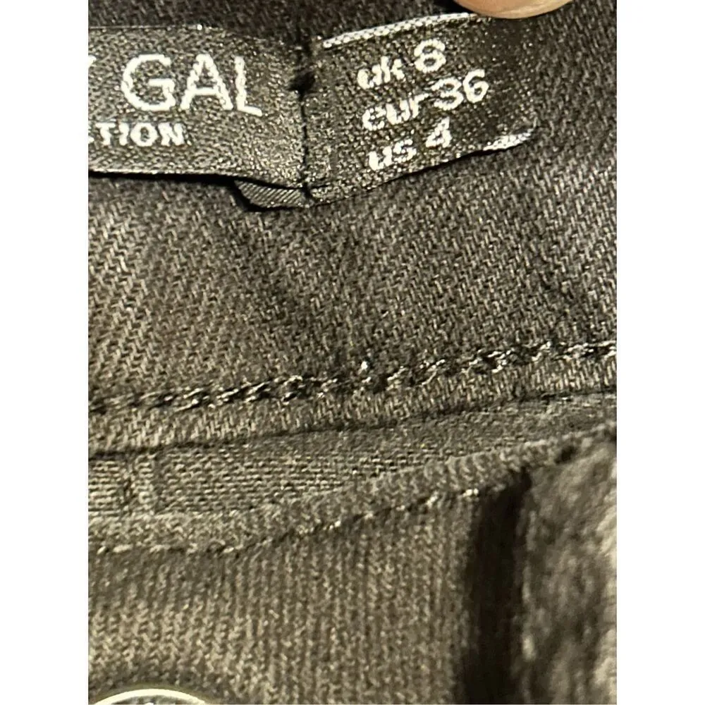 Nasty Gal  black denim, jean skirt size 4 raw hem (0395)￼ - Image 3