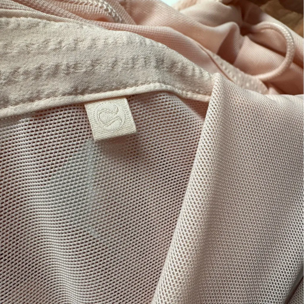 Lululemon Pack Light Pullover Long Sleeve Hooded Jacket Lightweight Light Pink 6 - Image 9