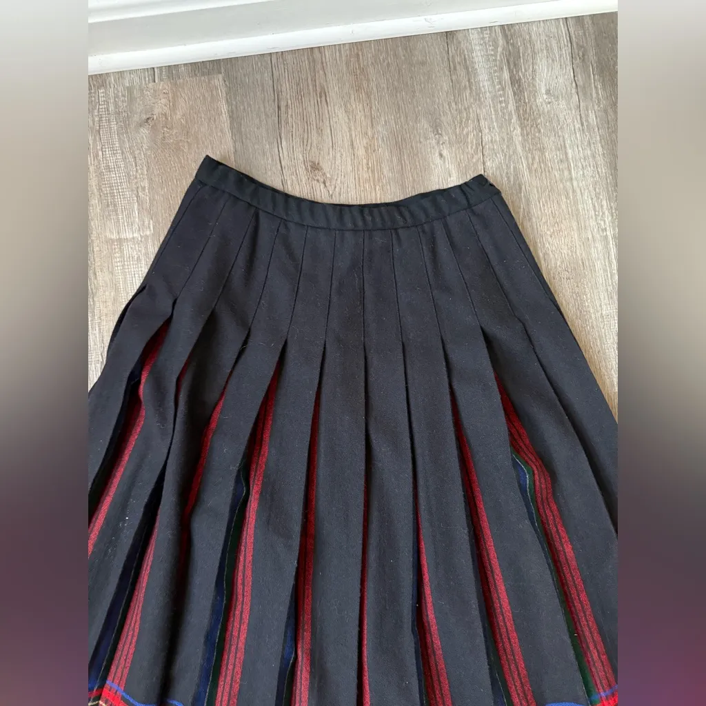 VTG Pendleton Plaid Pleated 100% Wool Skirt Maxi Skirt Christmas Black Size 28 - Image 3