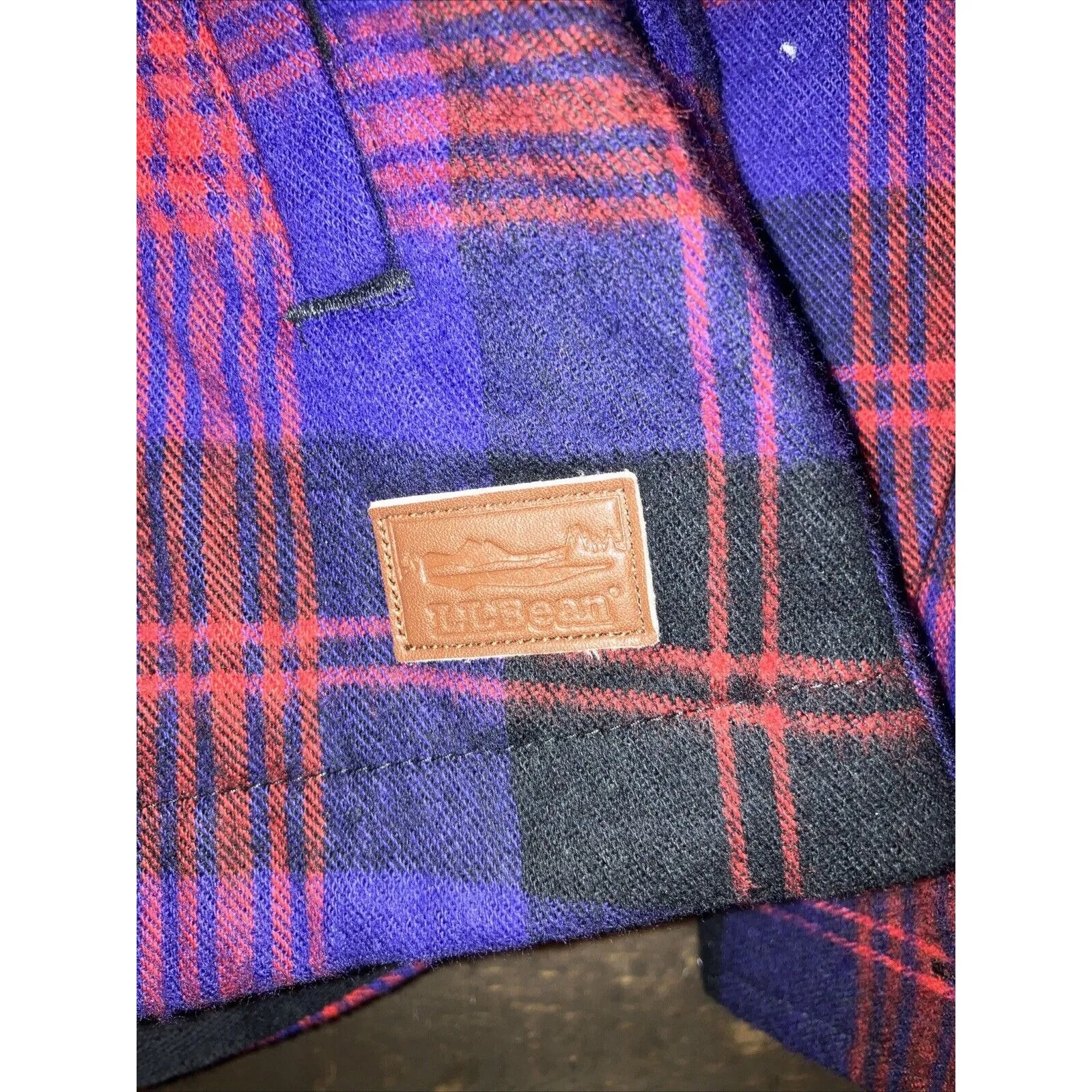 L.L. Bean Women's Size XS Scotch Plaid Flannel Shirt Relaxed Fit‎ Zip Hoodie Red - Image 3