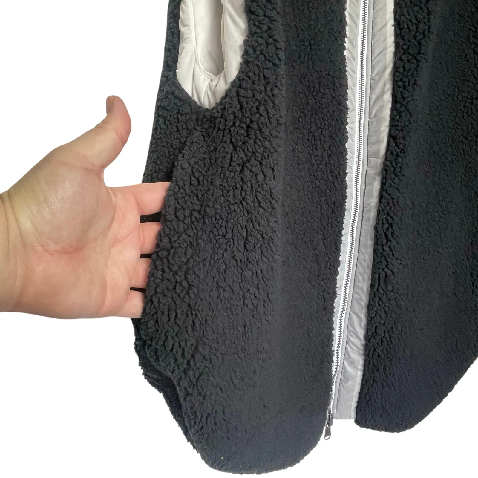 NWT FREE PEOPLE MOVEMENT Women’s Black White Reversible Puffer Vest - Image 7