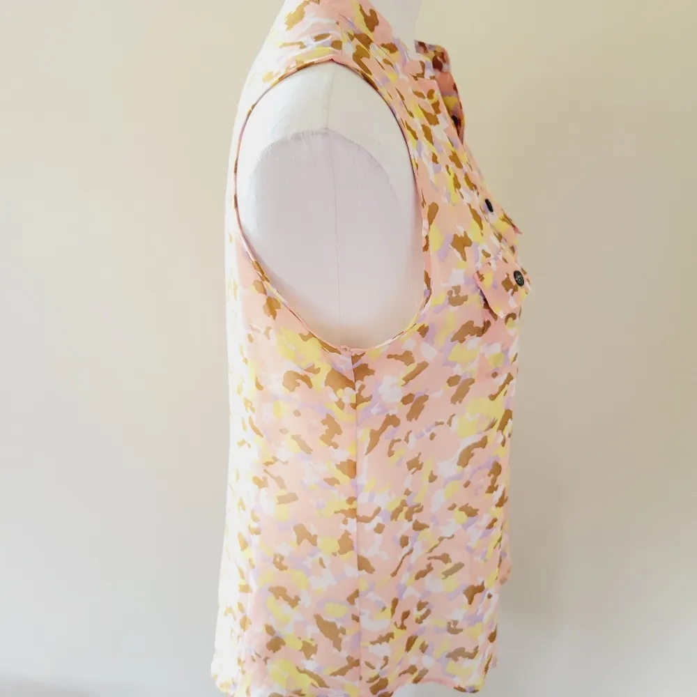 Edge sheer camo button down size medium - Image 4