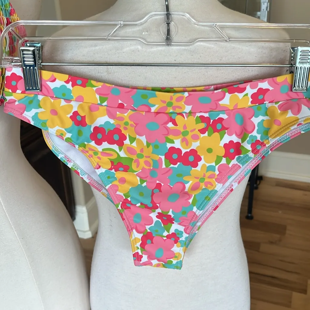 Colorful Floral 70s vibe Bikini set Pink Size undefined - Image 2