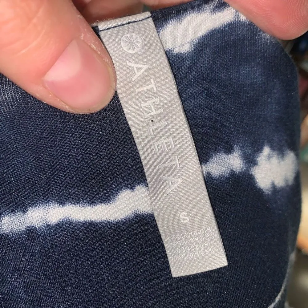 Athleta Santorini blue tie dye soft Athleisure travel sleeveless dress - Image 4