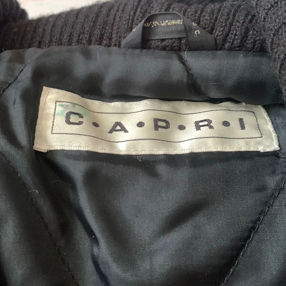 Capri Women’s S/M Quilted Knit Cardigan Open Front Sweater Red Black Size Small - Image 3