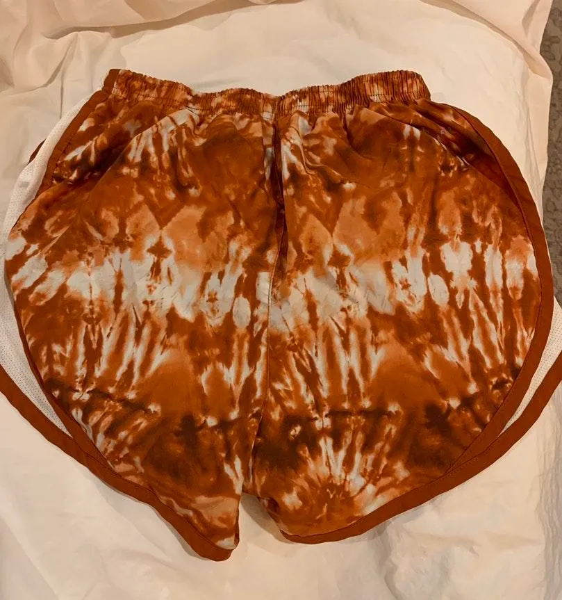 Nike *rare* UT  shorts - Image 2