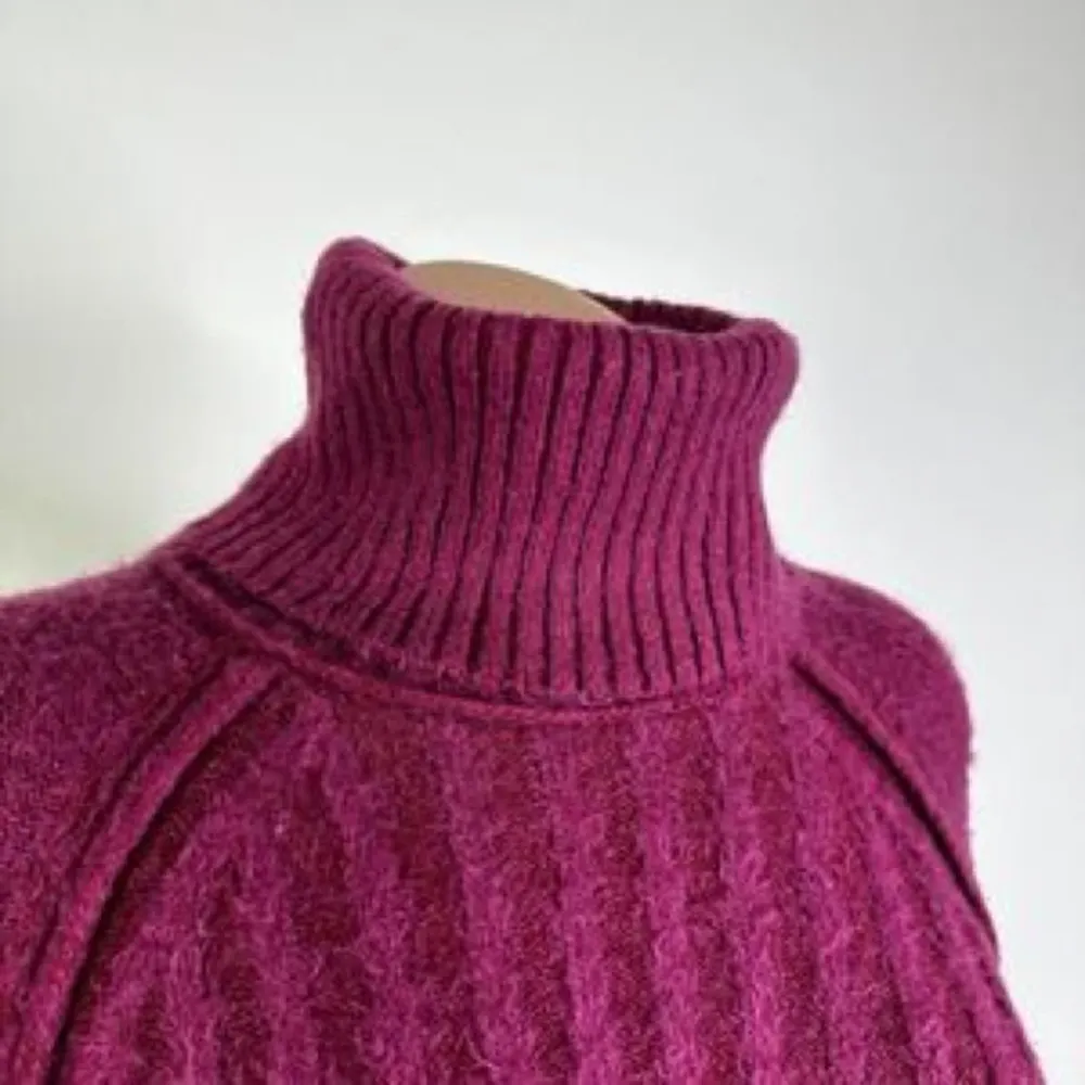 Free People Big City Knitted Turtle Neck Sweater Mulberry Garnet XS NWT (b29.12) - Image 4
