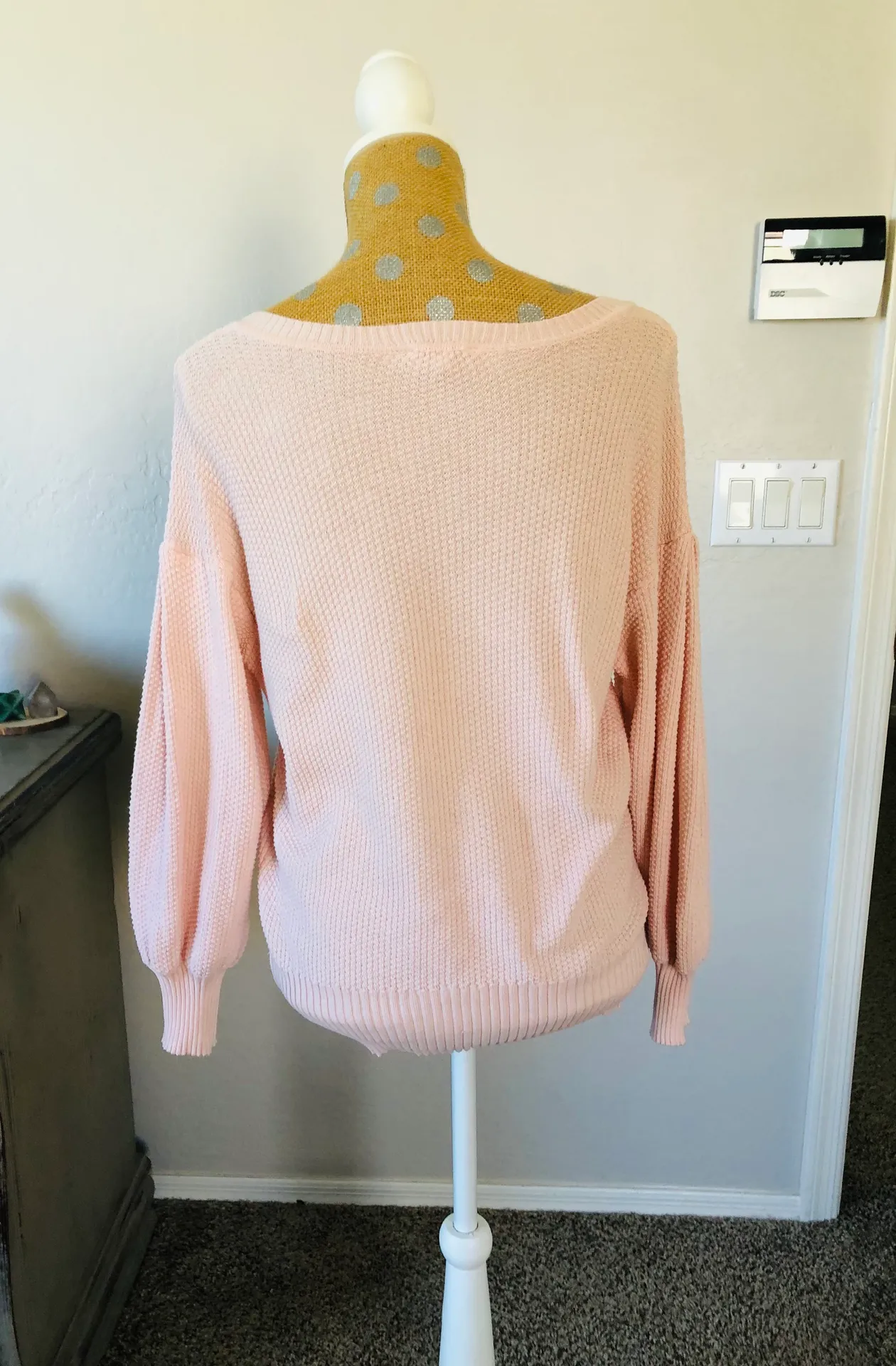 Ella Moss Tina drop shoulder puff sleeve sweater pink large   Measurements  19” pit to pit  22” length - Image 4