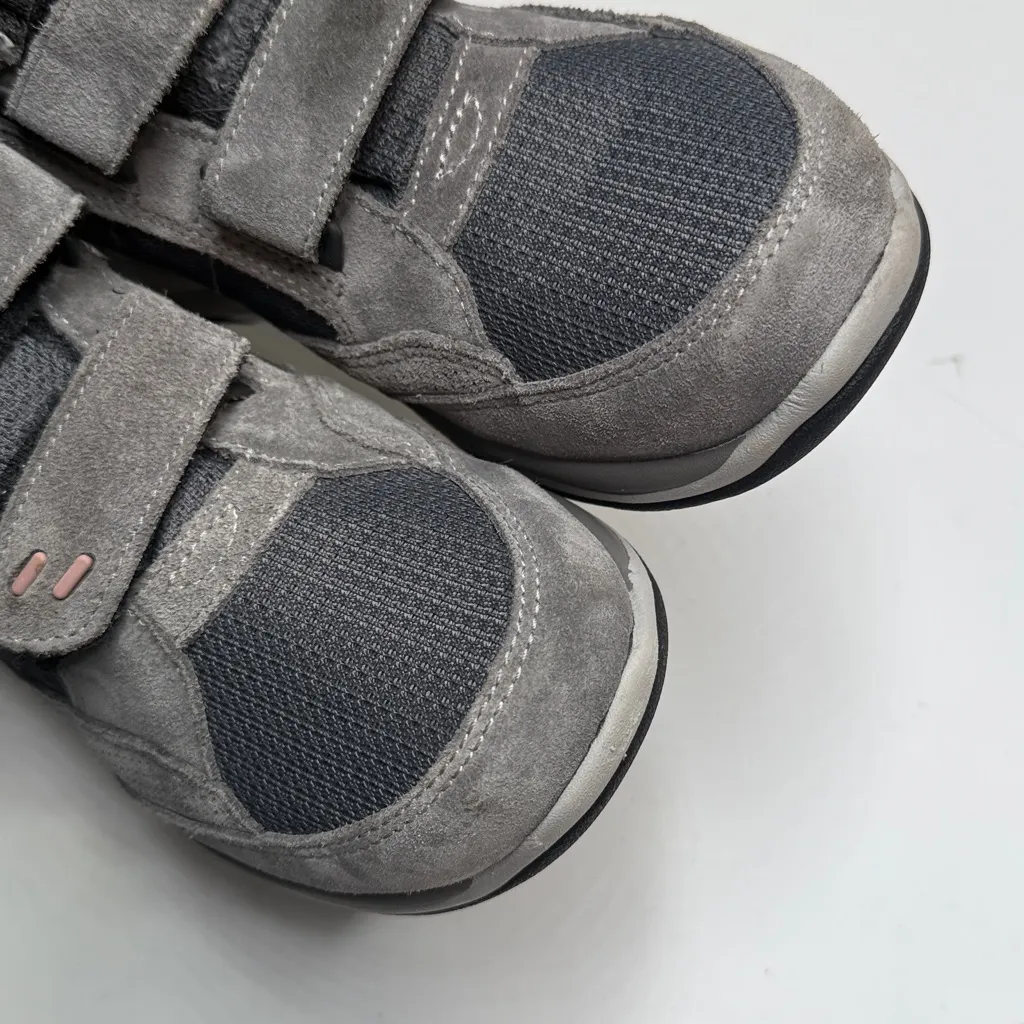 L.L.Bean Women’s Gray Leather Hiking Boots Insulated Waterproof S - Image 3