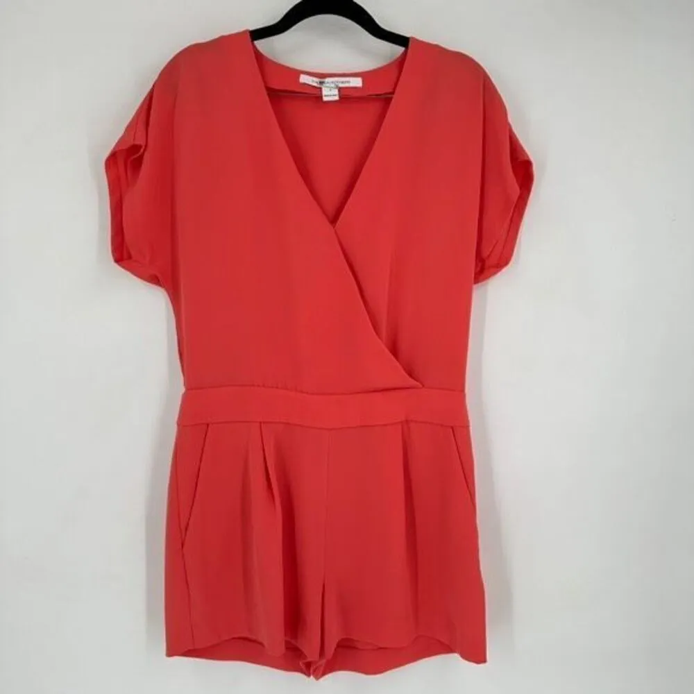 Diane von‎ Furstenberg Emerson Crepe Surplice Romper, Ocean Coral Size 6 - Image 3