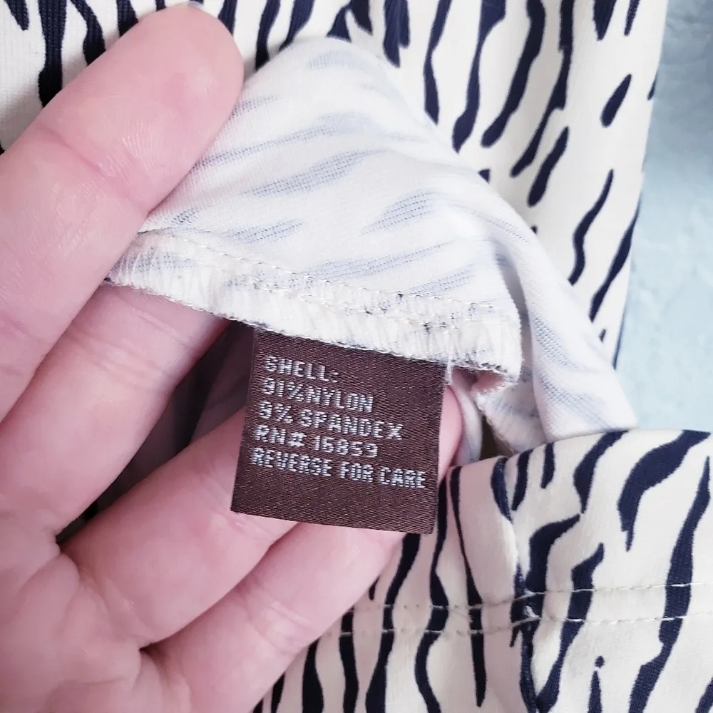 J. Mclaughlin Zebra Print Ruched 3/4 Sleeve Dress - Image 7